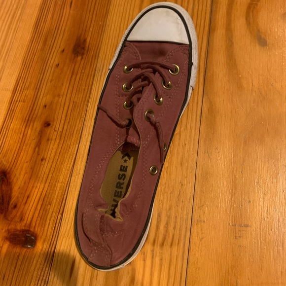 Converse: Maroon - Picture 5 of 6